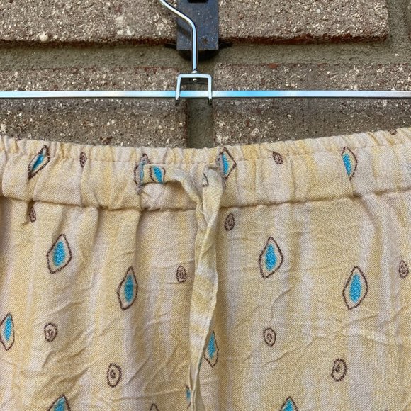 HAWAIIAN TROPICS Pull On Elastic Waist Skirt Coverup - Picture 4 of 6